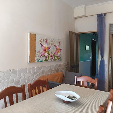Gardenia Villa Сант'Изидоро Екстериор снимка
