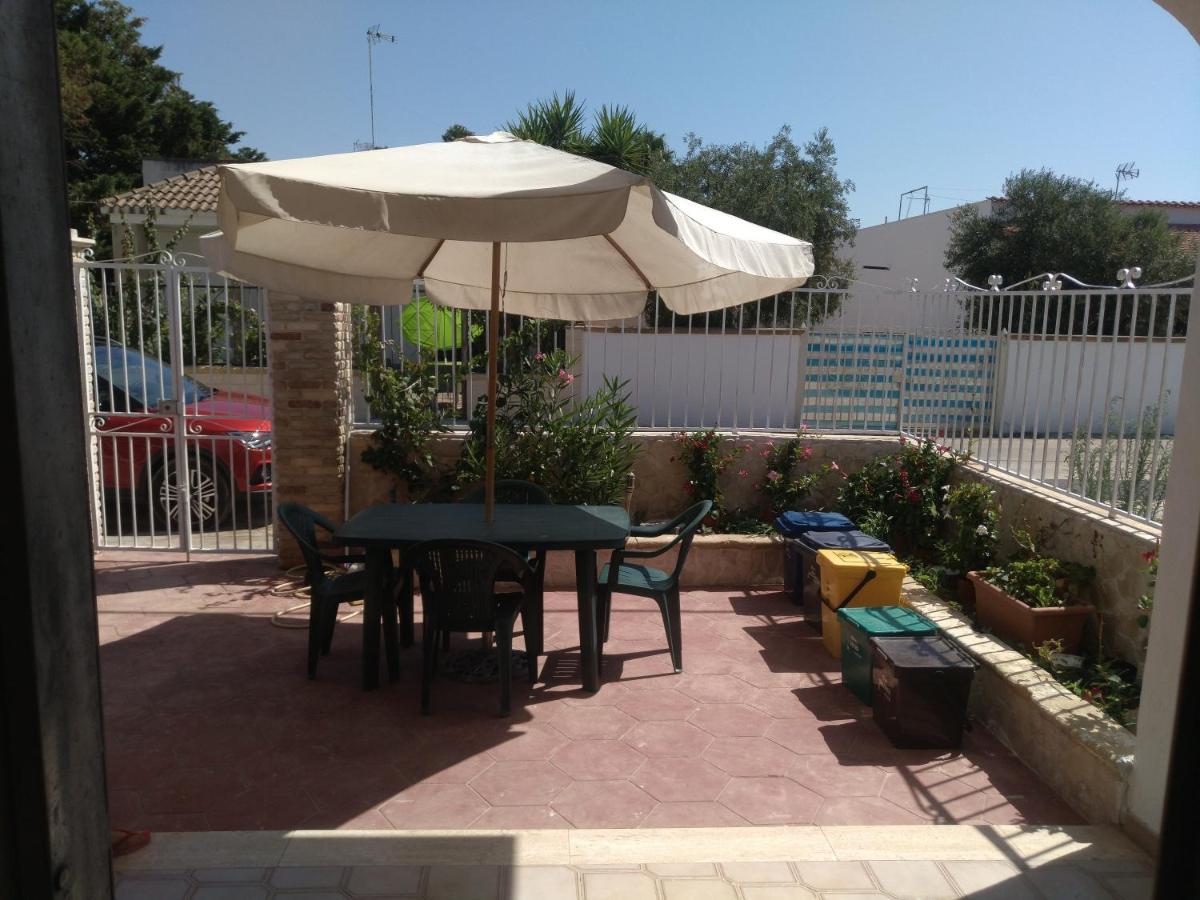 Gardenia Villa Сант'Изидоро Екстериор снимка